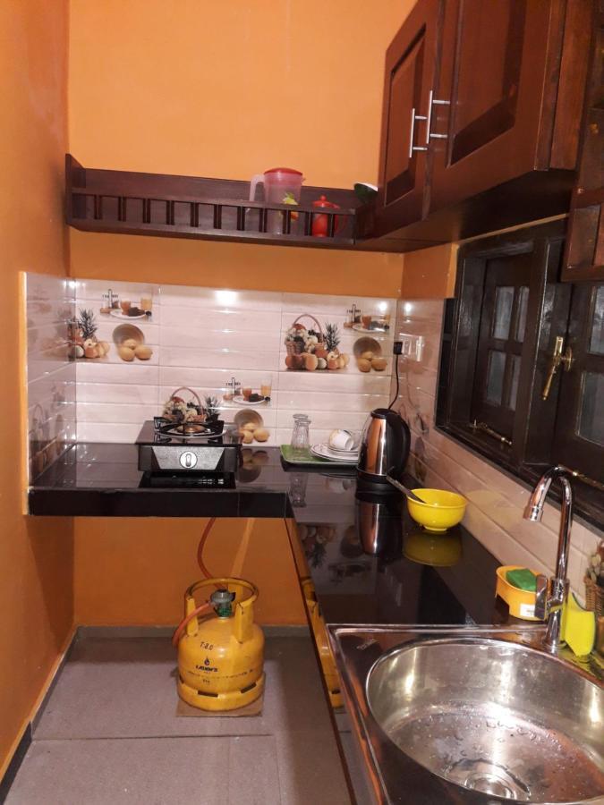 Sawanga Home Stay Велигама Экстерьер фото