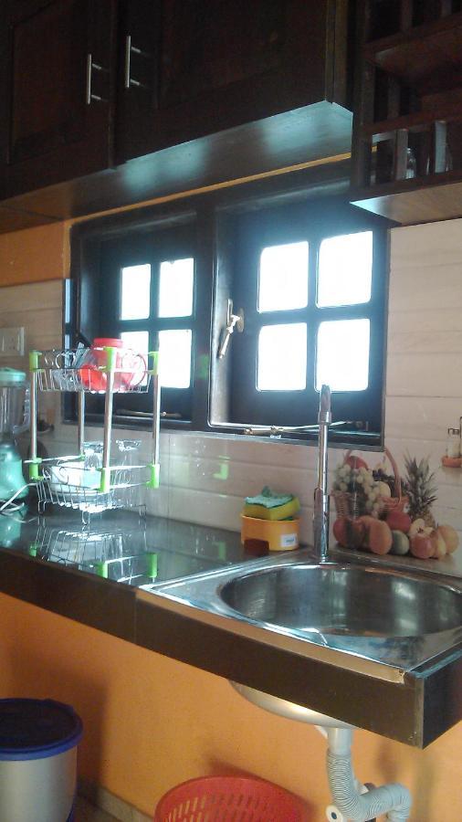 Sawanga Home Stay Велигама Экстерьер фото